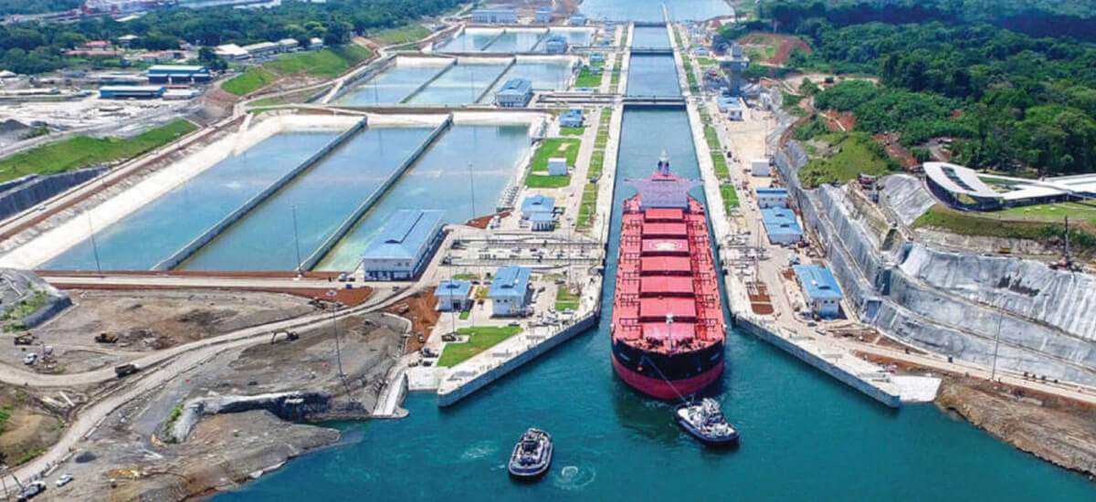 Die Verdoppelung des Panamakanals spricht Italienisch